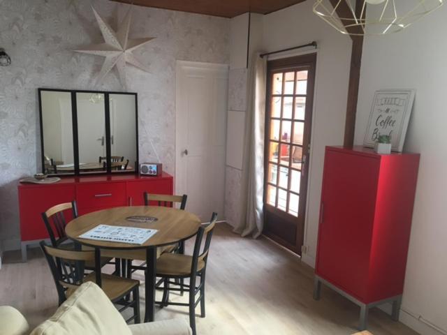 ルマン La Jolie Petite Maisonヴィラ エクステリア 写真
